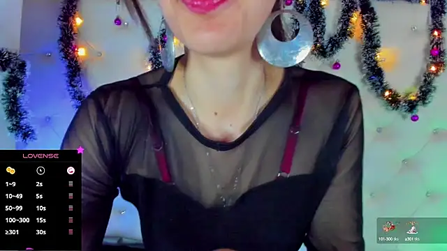  jade white  online show from December 26, 2024, 3:53 pm