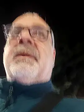 Snapshot of Satiro_Sevilla chatting on February 17, 2025, 7:31 pm Satiro Sevilla online show from February 17, 2025, 7:31 pm