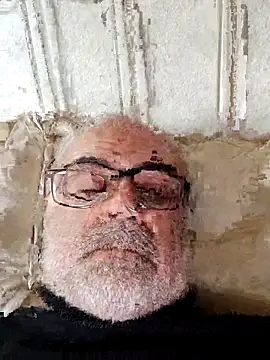 Snapshot of Satiro_Sevilla chatting on March 19, 2025, 4:45 pm Satiro Sevilla online show from March 19, 2025, 4:45 pm