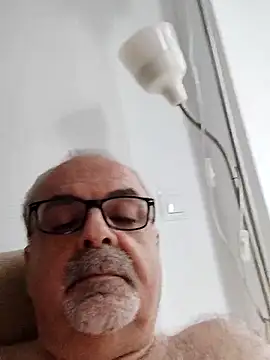 Snapshot of Satiro_Sevilla chatting on March 21, 2025, 6:07 pm Satiro Sevilla online show from March 21, 2025, 6:07 pm