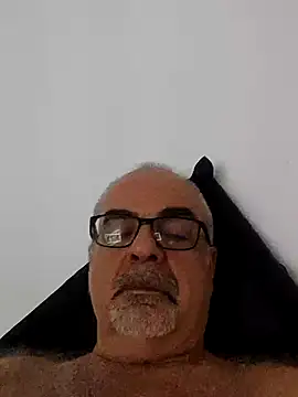 Snapshot of Satiro_Sevilla chatting on September 16, 2025, 9:38 pm Satiro Sevilla online show from September 16, 2025, 9:38 pm