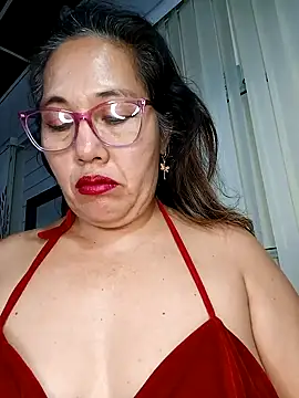 anniecoopeer online show from February 1, 2025, 10:23 pm