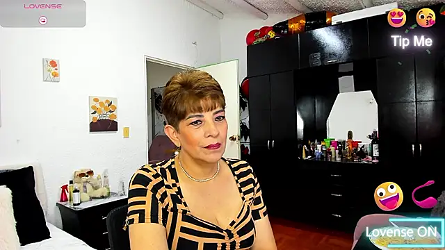 Snapshot of Angelina_Stone_65 chatting on February 26, 2026, 8:19 pm Angelina Stone 65 online show from February 26, 2026, 8:19 pm