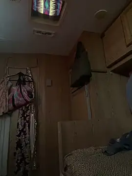 Snapshot of HoneyBdaQueen chatting on January 3, 2025, 4:16 pm HoneyBdaQueen online show from January 3, 2025, 4:16 pm