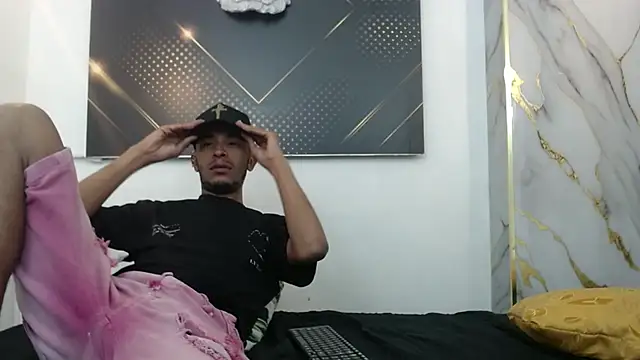 Snapshot of JordanAndAndrew chatting on January 14, 2026, 8:25 pm JordanAndAndrew online show from January 14, 2026, 8:25 pm