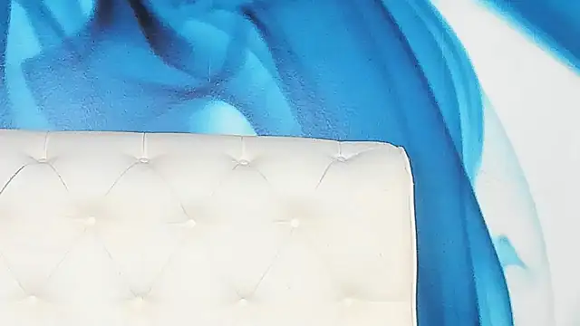 Snapshot of SkinnyDolly chatting on February 24, 2026, 9:24 pm SkinnyDolly online show from February 24, 2026, 9:24 pm