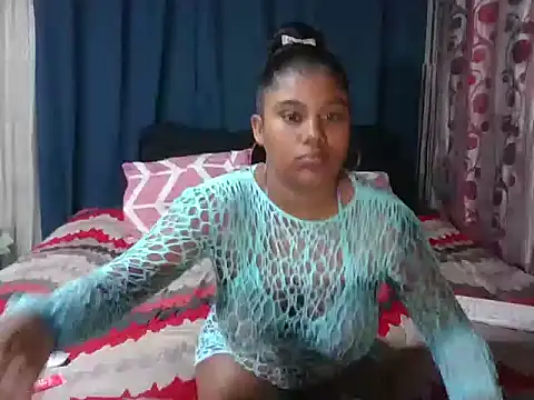 Lilmisskay18 online show from July 8, 2026, 3:27 pm
