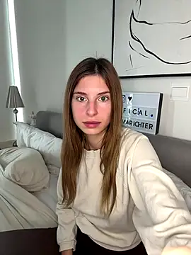 emma05 online show from January 8, 2026, 7:10 am