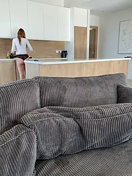 emma05 online show from January 14, 2026, 7:36 am