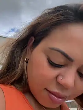 lariic online show from March 25, 2026, 3:18 pm