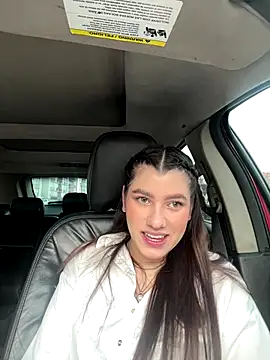 Snapshot of ARITOO_ chatting on December 16, 2025, 6:46 pm ARITOO online show from December 16, 2025, 6:46 pm