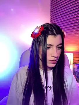 Snapshot of ARITOO_ chatting on December 17, 2025, 6:52 am ARITOO online show from December 17, 2025, 6:52 am