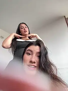 Snapshot of ARITOO_ chatting on December 21, 2025, 4:47 pm ARITOO online show from December 21, 2025, 4:47 pm