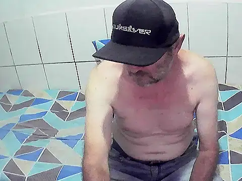 pierdona online show from October 22, 2025, 5:13 pm