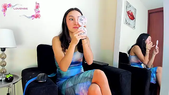 its  angelica  online show from March 13, 2026, 6:58 pm