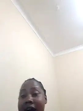 contagiousqueen online show from July 10, 2026, 10:12 pm
