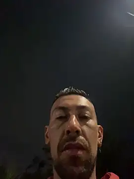 Snapshot of dantedesirexx chatting on February 12, 2025, 4:01 am dantedesirexx online show from February 12, 2025, 4:01 am