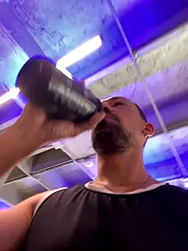 dantedesirexx online show from November 30, 2025, 6:45 pm