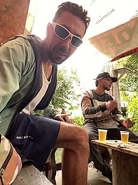 dantedesirexx online show from February 18, 2026, 8:49 pm