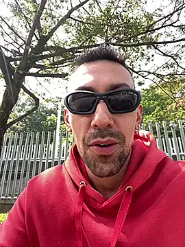 dantedesirexx online show from February 26, 2026, 3:22 pm