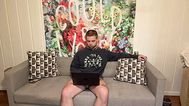 DaddydayDrinkzz online show from May 31, 2026, 4:31 am