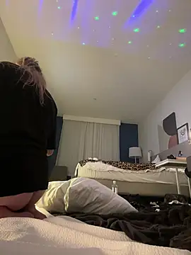 Babette xox online show from April 28, 2026, 11:15 am