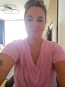 Bitch MILF6 online show from September 14, 2025, 8:02 am