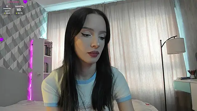 flora off online show from December 15, 2025, 7:01 am