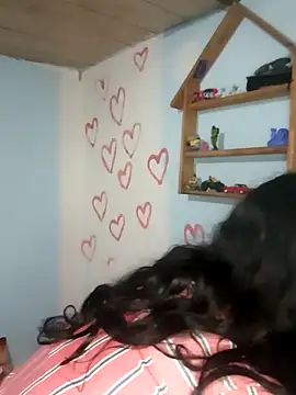 Snapshot of Elvishcassie_ chatting on February 11, 2025, 8:52 pm Elvishcassie  online show from February 11, 2025, 8:52 pm