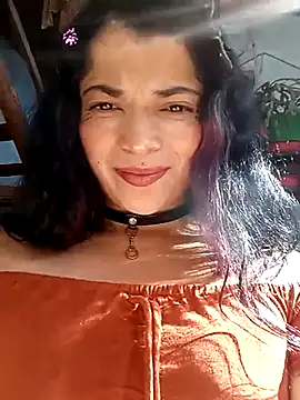 Snapshot of Elvishcassie_ chatting on February 18, 2025, 8:47 pm Elvishcassie  online show from February 18, 2025, 8:47 pm