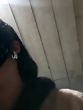 Snapshot of Elvishcassie_ chatting on March 12, 2025, 6:55 pm Elvishcassie  online show from March 12, 2025, 6:55 pm