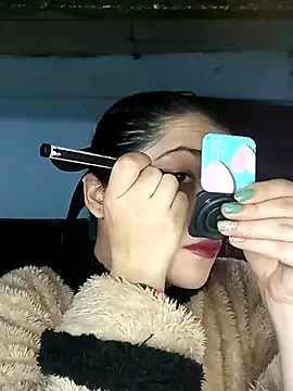 Snapshot of Elvishcassie_ chatting on March 13, 2025, 7:39 pm Elvishcassie  online show from March 13, 2025, 7:39 pm