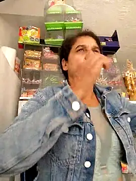 siri duque online show from March 1, 2025, 6:21 pm