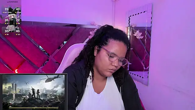 MhiaRey online show from January 12, 2026, 1:38 pm