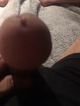 Freddytu7 online show from February 3, 2025, 11:53 am