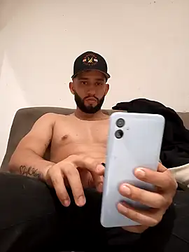 maxXximo777 online show from December 17, 2024, 5:18 am