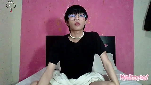 Snapshot of seung_vinblue chatting on December 8, 2024, 11:29 pm seung vinblue online show from December 8, 2024, 11:29 pm