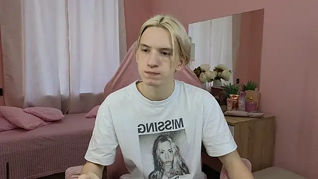 Ron Vils online show from October 21, 2025, 8:37 am