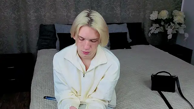 Ron Vils online show from November 13, 2025, 8:46 am