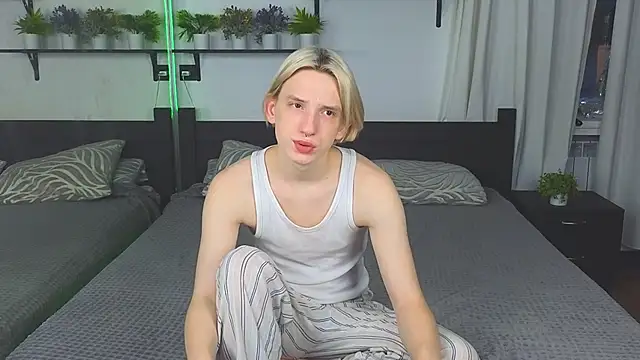 Ron Vils online show from November 21, 2025, 10:25 am