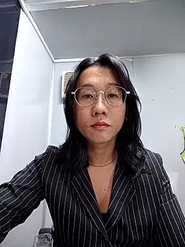 shampoo online show from May 6, 2026, 9:25 am