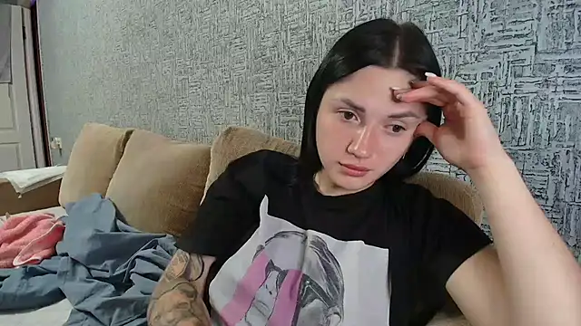 Snapshot of Liana_diva chatting on July 16, 2026, 6:58 pm Liana diva online show from July 16, 2026, 6:58 pm