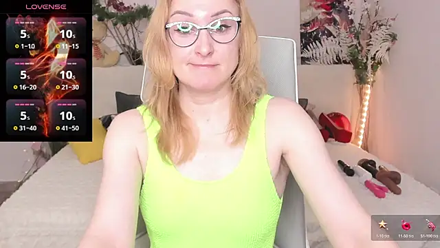 MadissonKiss online show from December 18, 2025, 12:49 am