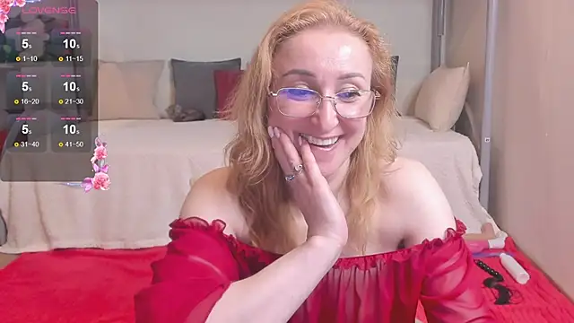 Snapshot of MadissonKiss chatting on May 19, 2026, 1:56 am MadissonKiss online show from May 19, 2026, 1:56 am