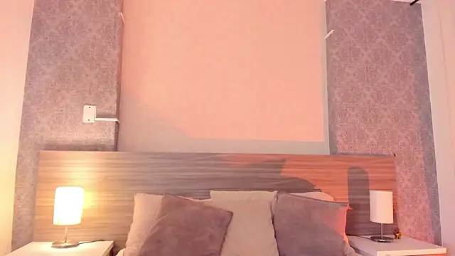 Mistyca online show from April 5, 2026, 11:40 am