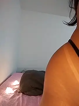 momopretinha online show from September 10, 2025, 1:49 am