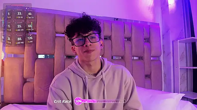 AkazaBoy  online show from September 8, 2025, 7:57 pm