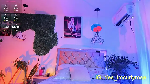 Snapshot of CurlyRose__ chatting on September 9, 2025, 10:20 pm CurlyRose online show from September 9, 2025, 10:20 pm