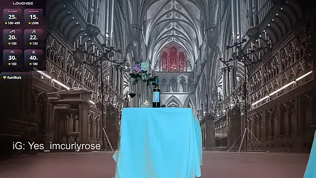 Snapshot of CurlyRose__ chatting on November 1, 2025, 1:07 am CurlyRose online show from November 1, 2025, 1:07 am