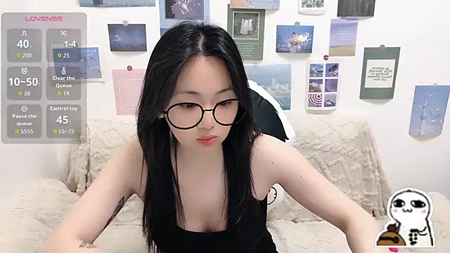 LiLiYbaby online show from March 14, 2026, 6:19 am